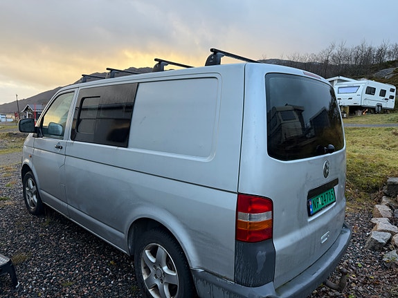 Volkswagen Transporter 7 of 9