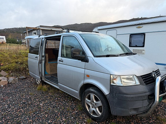 Volkswagen Transporter 3 of 9