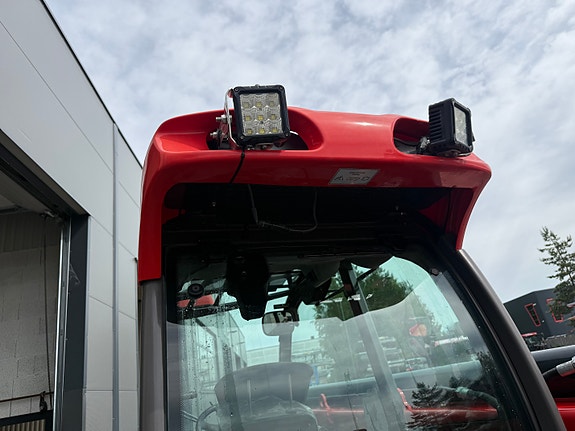 Manitou 1440 2 of 5