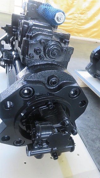 Kobelco SK210 Hydraulikpumpe 5 of 5