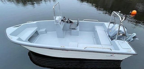 Hobby 555 Proff med Honda  50 HK. Tilbud på 2026 modellene.