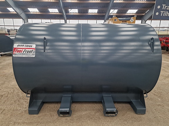 Fuel Proof Bunded Diesel Tank 4500L fuelstore med pumpeutstyr inkl