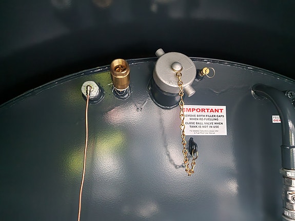 Fuel Proof Bunded Diesel Tank 4500L fuelstore med pumpeutstyr inkl 8 of 13
