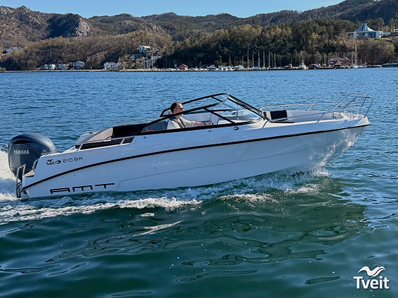 AMT 210 BR m/ Yamaha F150 20 of 24