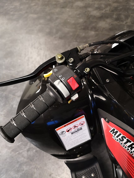SMC Mistral Sport 100 7 of 9