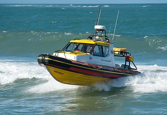 Gemini Waverider 880 Cabin 4 of 5
