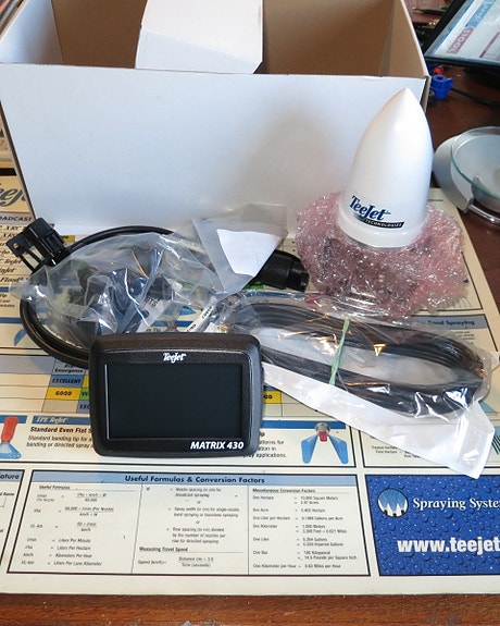 Teejet Matrix430 GPS 2 of 5