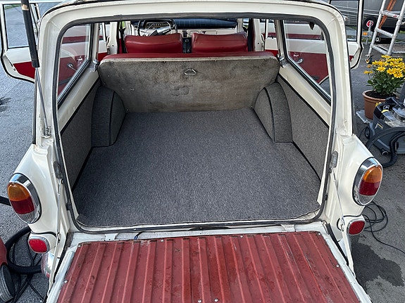 Volvo Amazon 13 of 30