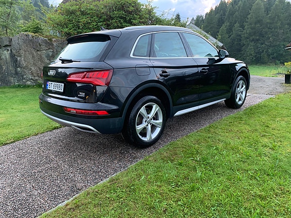Audi Q5 5 of 24