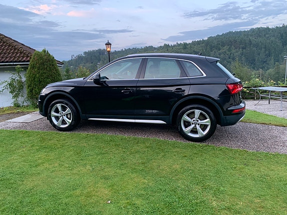 Audi Q5 3 of 24