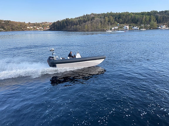 BALLISTIC 680 23 of 30