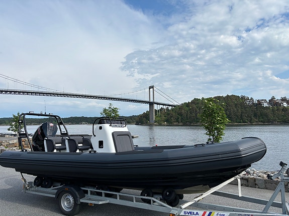 BALLISTIC 680 4 of 5