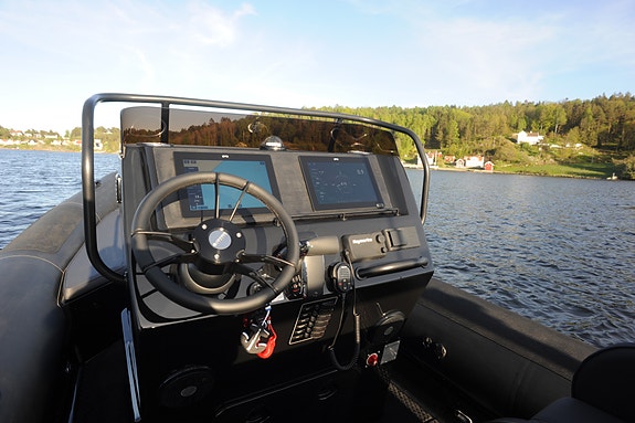 Ballistic 780 med Mercury 300 Racing 16 of 18