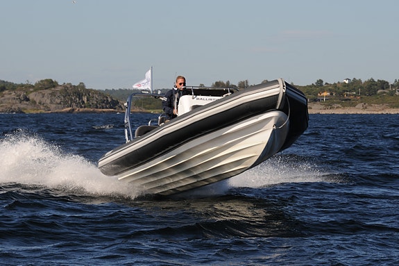 Ballistic 780 med Mercury 300 Racing 8 of 18