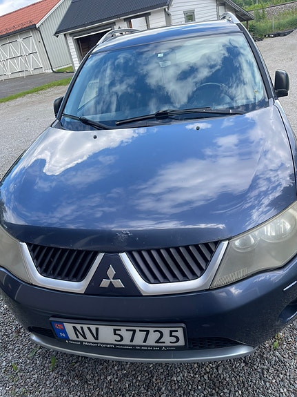 Mitsubishi Outlander 18 of 19