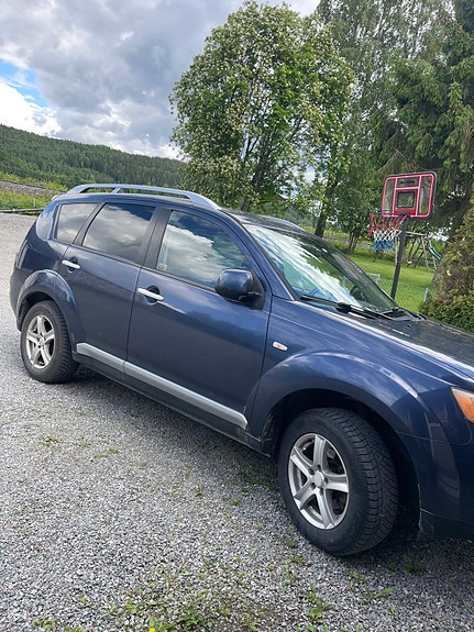 Mitsubishi Outlander 15 of 19