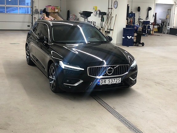 Volvo V60 12 of 23