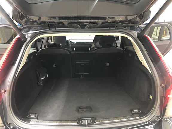 Volvo V60 19 of 23