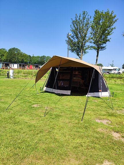 Combi-Camp Country Xclusive 25 of 30