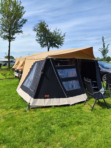 Combi-Camp Country Xclusive 20 of 30