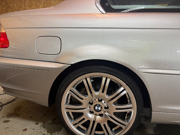 BMW 325i 14 of 22