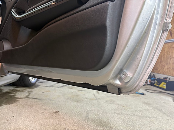 BMW 325i 12 of 22