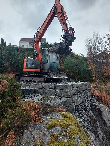 Hitachi 85US 17 of 17