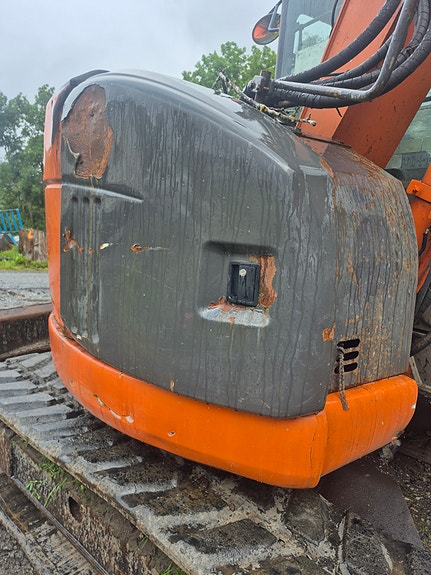 Hitachi 85US 9 of 17