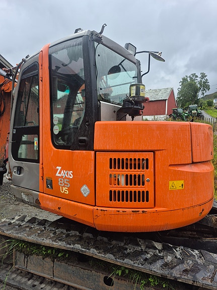 Hitachi 85US 6 of 17