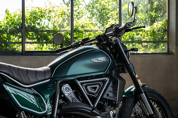 Ducati Scrambler Nightshift 4 of 5