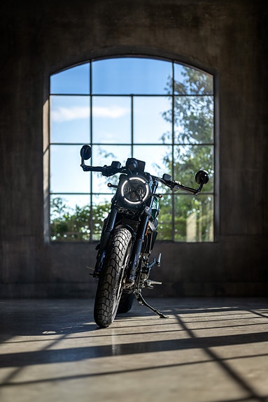 Ducati Scrambler Nightshift 3 of 5
