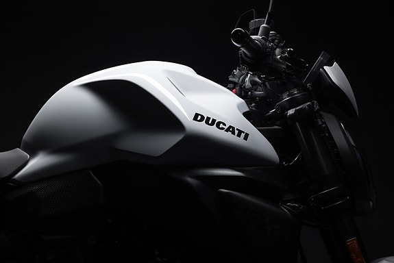 Ducati Monster V2 11 of 12