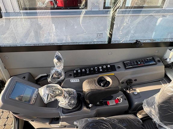 Takeuchi TB325R, korthekk, 4år/4000t garanti 10 of 10