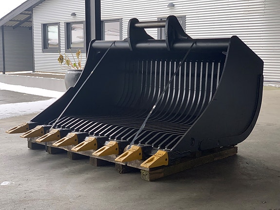 Komatsu Skuffer og utstyr til minigravere 4 of 5