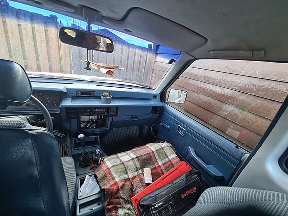 Mitsubishi L200 14 of 30