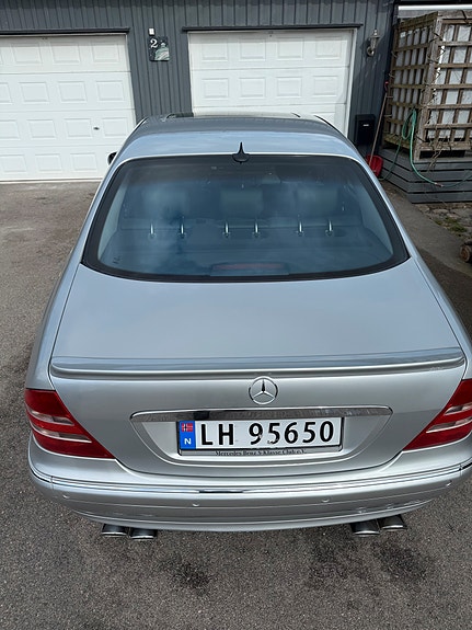 Mercedes-Benz S500 9 of 25