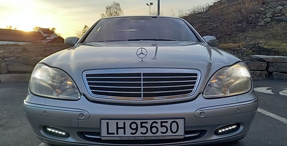Mercedes-Benz S500 4 of 25