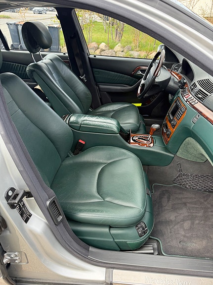 Mercedes-Benz S500 13 of 25