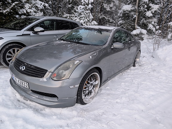 Infiniti G35 26 of 28