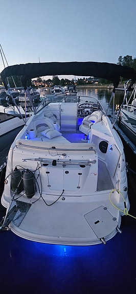 Nydelig-Romslig-Cabincruiser-UKE/DAG leie-Nyt Godværet på Sjøen 22 of 30