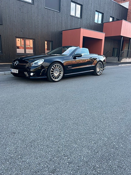 Mercedes-Benz SL63 5 of 26