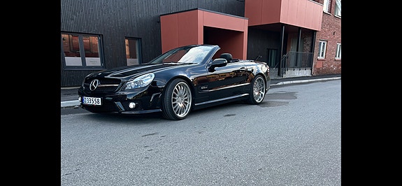 Mercedes-Benz SL63 6 of 26