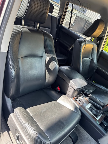 Toyota Land Cruiser 14 of 29
