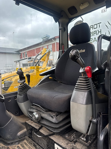 Komatsu Pc78us-8 5 of 5