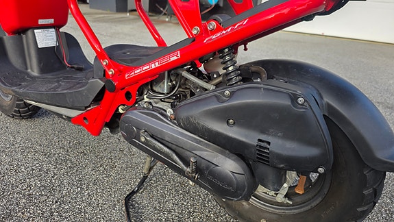 Honda Zoomer 7 of 12