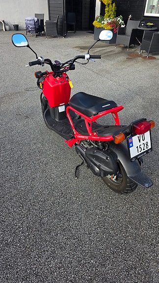 Honda Zoomer 6 of 12
