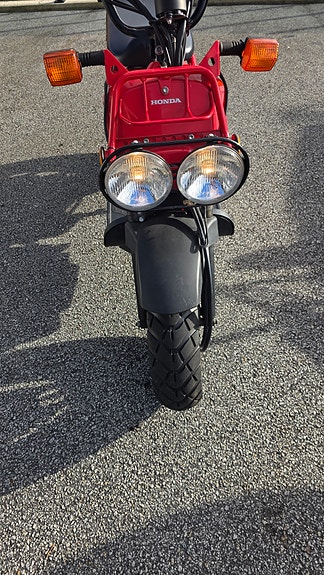 Honda Zoomer 11 of 12