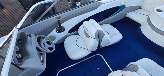 Bayliner 1750LS med Henger 21 of 30