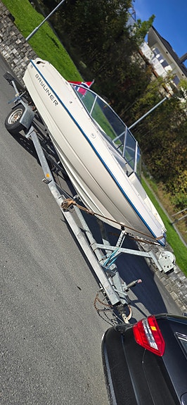 Bayliner 1750LS med Henger 11 of 30