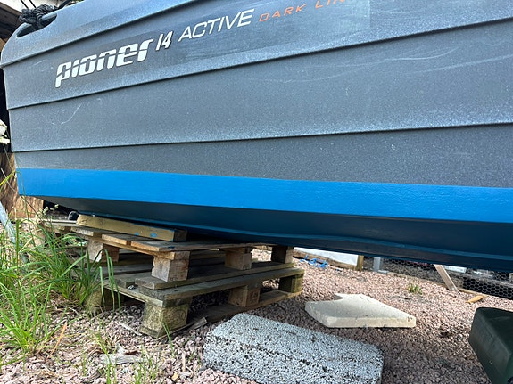 Pioner 14 Active darkline med 30 hk Suzuki m/el start og styre konsoll 5 of 7